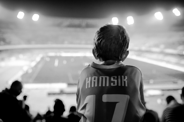 Strast za pobedom: Kako praćenje sporta podstiče lični razvoj?