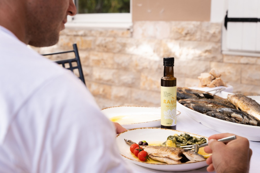 slika 2 dalmatinska spiza